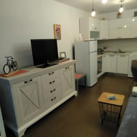 Nikka Apartment