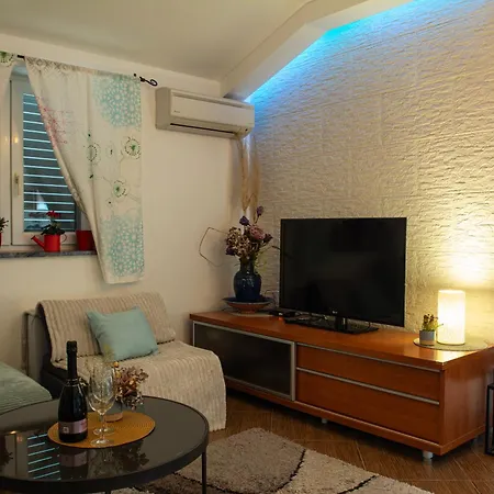 Nikka Apartmán Malinska