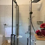 Nikka Apartman *